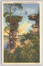 WI Stand Rock Dells of the Wisconsin River, Man Jumping Rock to Rock, Linen 1946