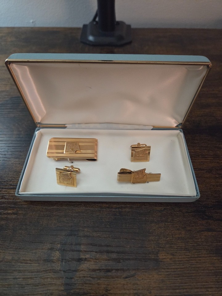 A Vintage Chevrolet Truck Sales Honor Club kit in 12K gold-filled — a hyper-specific piece of Americana that no one else will have on their desk or lapel.