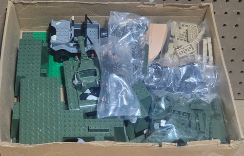DSI Blockmen 3681 Sistema Costruzione Militare Battleset 4 Mini Fig Extra Serbatoio Jeep - Foto 5 di 6