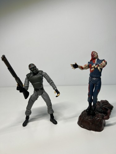 ToyBiz Capcom (1998) Modellino zombie Resident Evil Hunk und Forest Speyer - Foto 1 di 21