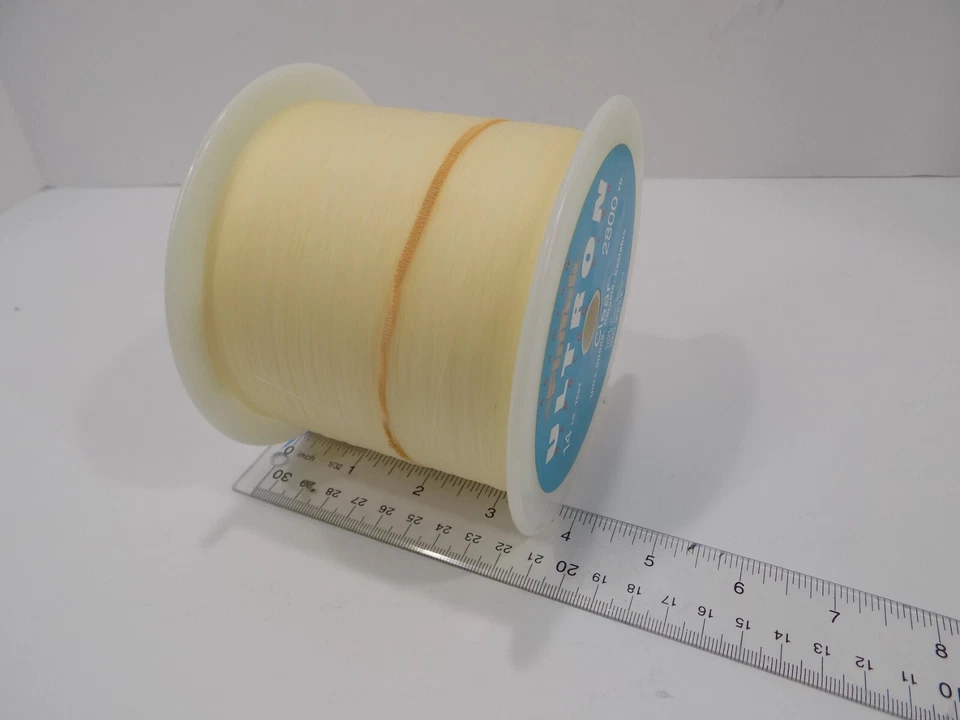 Fintek Ultron Fishing line 14 LB 2800 yards HUGE ROLL! NOS Made in U.S.A. - Image 2 of 4