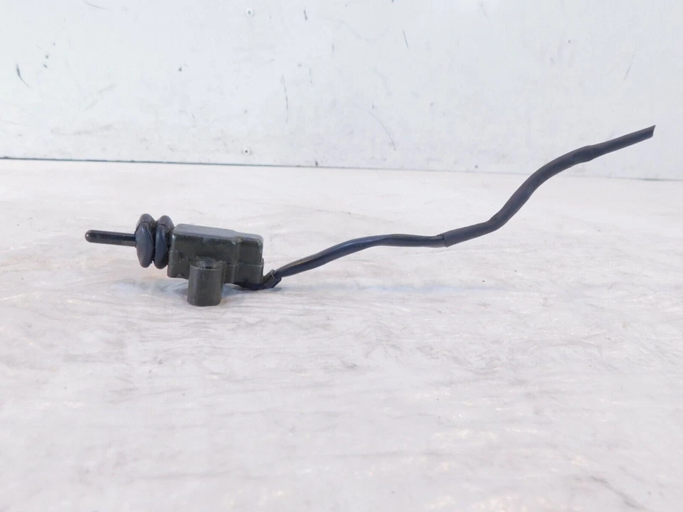 Interruptor de soporte lateral Buell M2 Cyclone & S3 Thunderbolt X1 Lightning Kick Foto 4 de 4