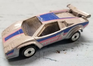 matchbox lamborghini countach 1985