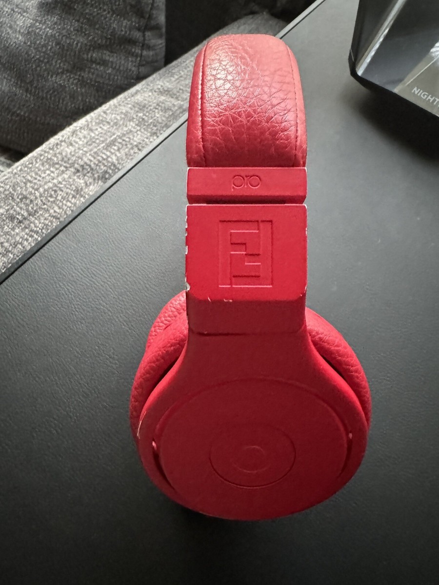 FENDI x Beats By Dr.Dre - Red Beats PRO | eBay FENDI x Beats By Dr.Dre - Red Beats PRO | eBay