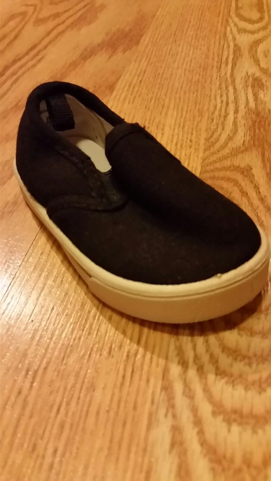Faded Glory Baby Boys Crib Shoes Size 2 Infants Extremely CUTE Black Slip Ons - Image 2 of 4