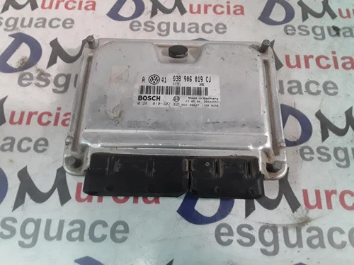 038906019CJ Centralita Motor Uce para VOLKSWAGEN BORA BERLINA (1J2)(1998 1204592 - Imagen 1 de 2