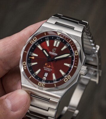 Ocean Crawler Bolt - Red Dial Diving Watch SS