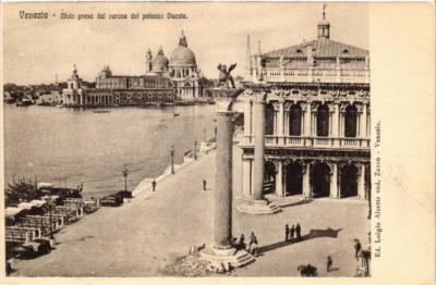 CPA AK VENEZIA Molo preso dal verone del palazzo Ducale ITALY (523151)