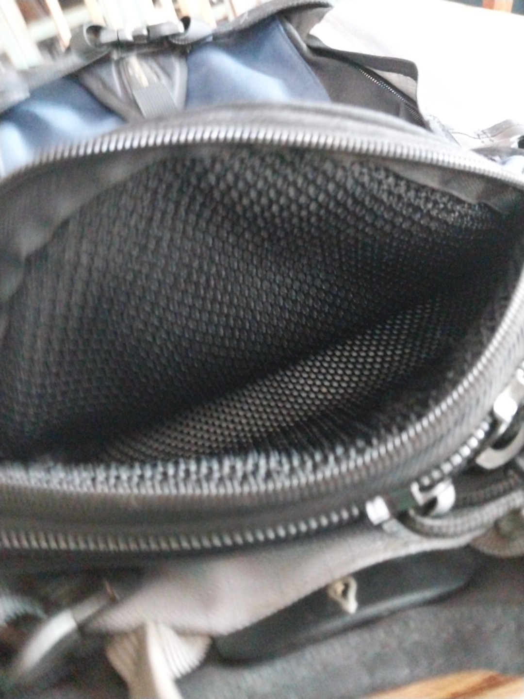 Dakine Heli Pro Backpack Navy Blue Snowboard Ski Pack Hydration X-Frame Support