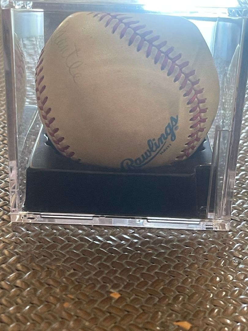 Mickey Mantle Autograph Signed Official Rawlings Baseball PSA/DNA Authenticated view 5