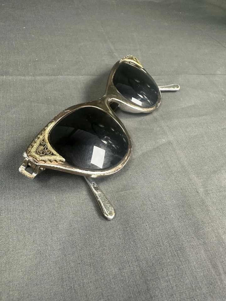 Винтажные солнцезащитные очки 1960-е Tura Cat Eye - Изображение 2 из 4