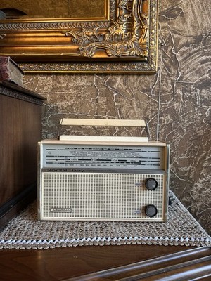 Vintage Grundig Yacht-Boy 202 Multiband Transistor Radio Parts Repair Germany