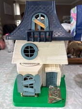 Hasbro 1976 Weebles Haunted House Vintage Pla...