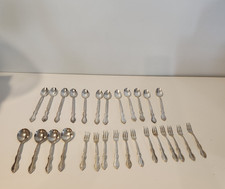 Victor S Co Rochelle Oval International Silver Silver Plated Set of 28