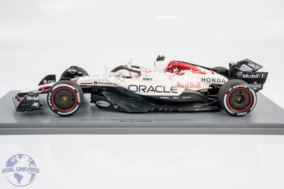 Spark Model レッドブル F1カー 2021 限定版 Red Bull F1 RB16B #33 Max Verstappen Dutch GP 2021 World Champion