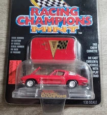 Racing Champions Mint Issue # 36 Chevrolet 1963 Chevy Corvette Die-Cast Car NEW
