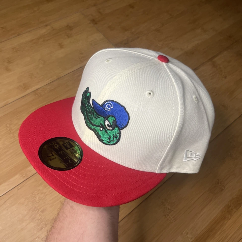 New Era 59FIFTY Chicago Cubs Chance The Snapper Gator White Red Green 7 3/4 Hat - Image 2 of 4