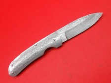 Handmade Random Pattern Damascus lock Back Folding knife Leather Pouch A17
