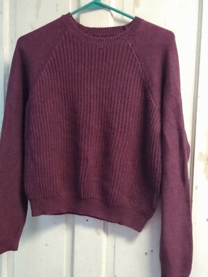 Aeropostale women's junior sweater size M