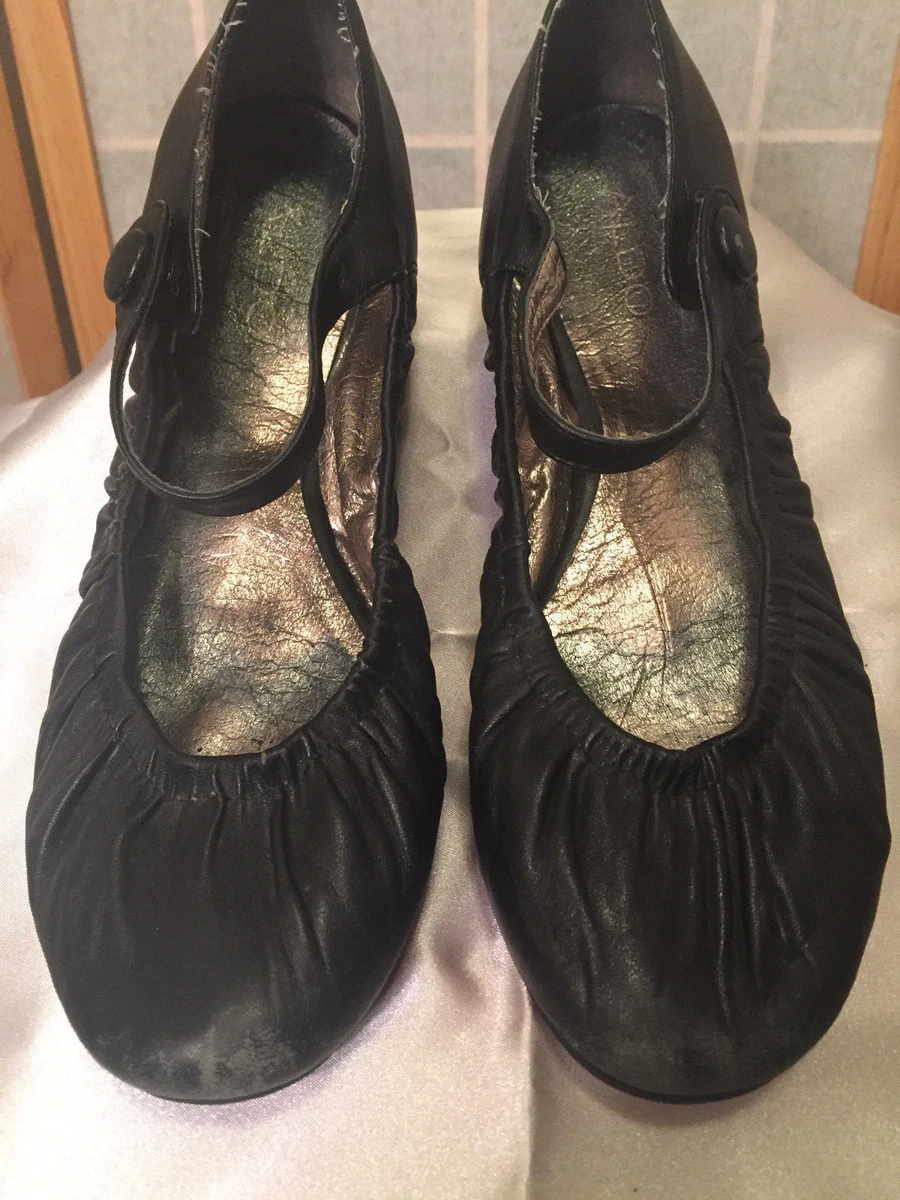 Aldo black shop ballet flats