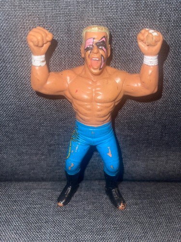 WCW GALOOB STING the stinger 1990 WRESTLING ACTION...