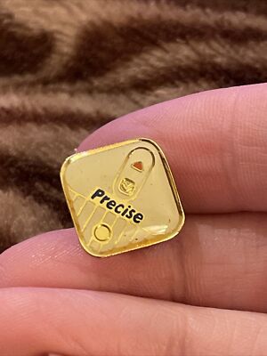 Vintage Precise Gold Tone Enamel Lapel Pin (GW20)