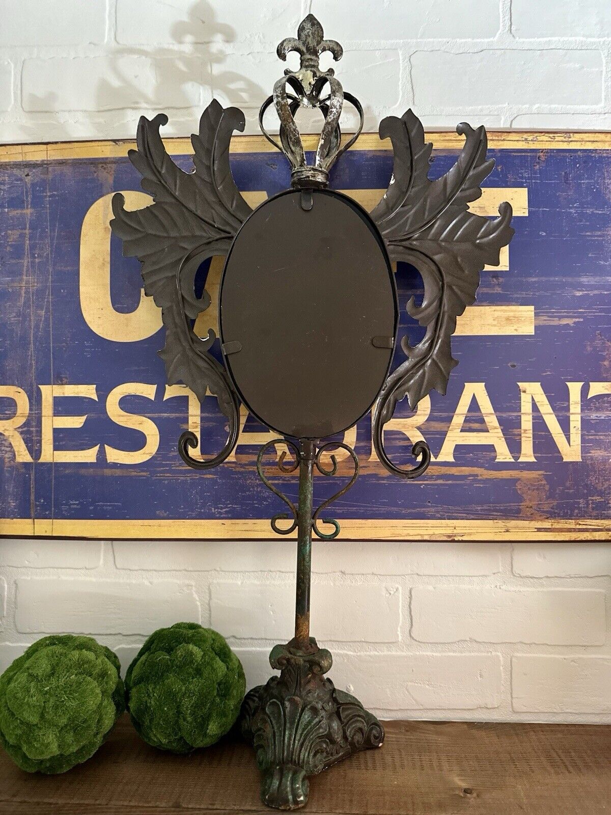 Picture 12 of 21