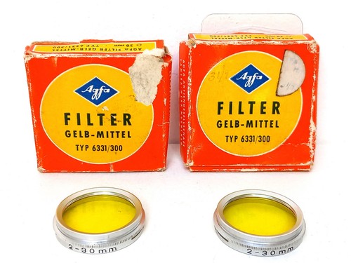 AGFA YELLOW 2- 30mm Push On Filters x 2 - Boxed
