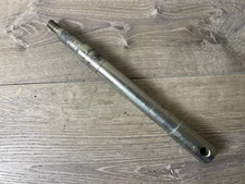 Front Axle Harley Dyna Low Rider Street Bob Super Wide Glide 06-07 OEM