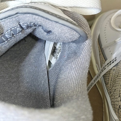 Größe 9,5 - Nike Air Jordan 2 Retro Low Python Stylecode # DV9956-100 - Bild 9 von 12