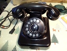 Altes Bakalit Telefon Post W48 mit TAE Stecker Top Kult