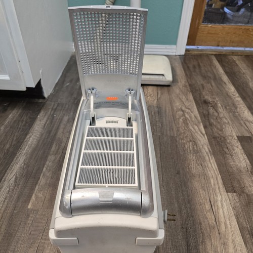 AERUS LUX Guardian Ultra Model C170A Cannister Vacuum Cleaner with Power Nozzle - Picture 9 of 24