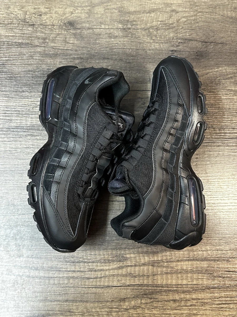 極美品✨️NIKE AIRMAX95 ESSENTIAL\