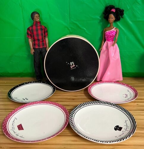 Barbie-& Ken & Hallmark Set di piatti Barbie 45° anniversario