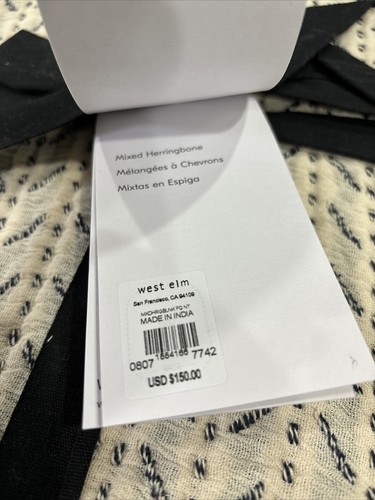 West Elm F/Q Couverture Mixed herringbone Blanket NWT! Full/Queen - Picture 3 of 3