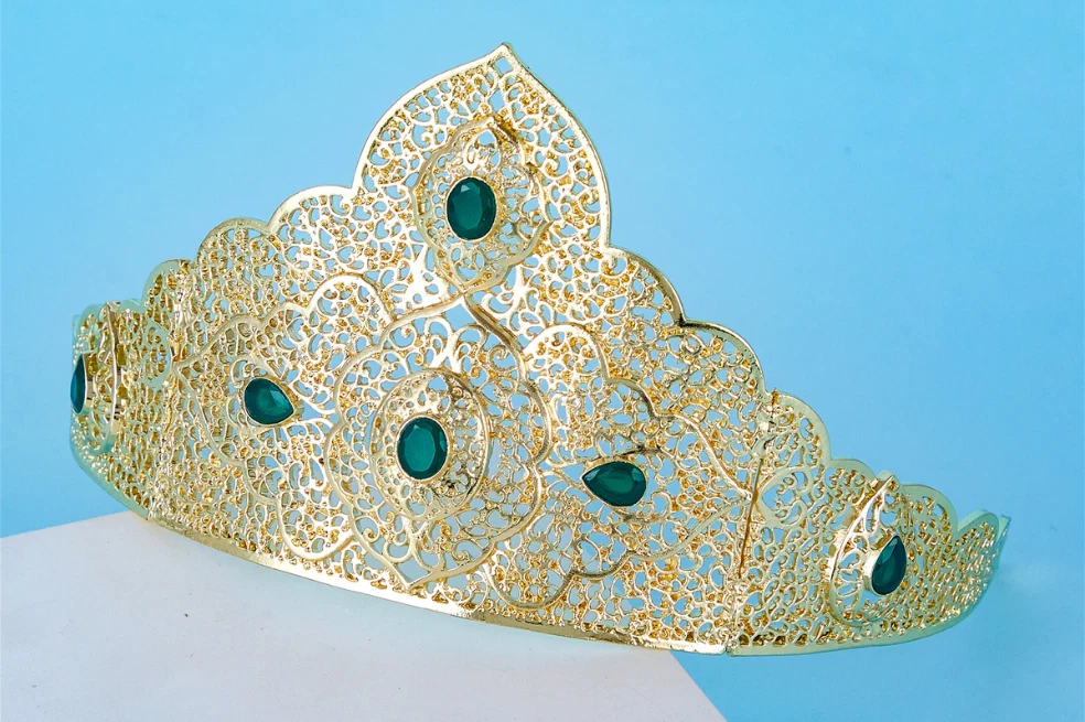 Gold cheap crown jewelry