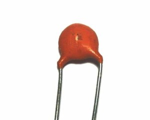 2 x Condensateur ceramique 220pF 221 1000V CC1K220P 2 x Condensateur ceramique 220pF 221 1000V CC1K220P