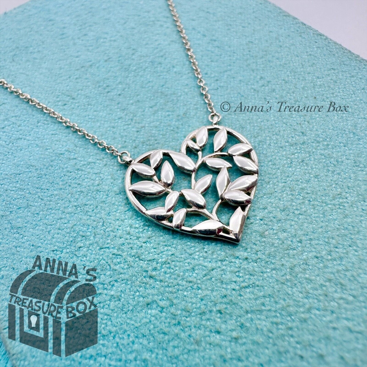 Tiffany&CO★Olive Leaf Heart Pendant Tiffany & Co. 925 Silver Paloma Picasso Olive Heart Pendant