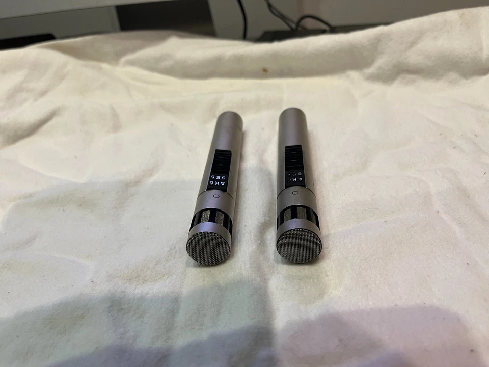 AKG SE5 + CEI 银色 — 第 2/4 张图片