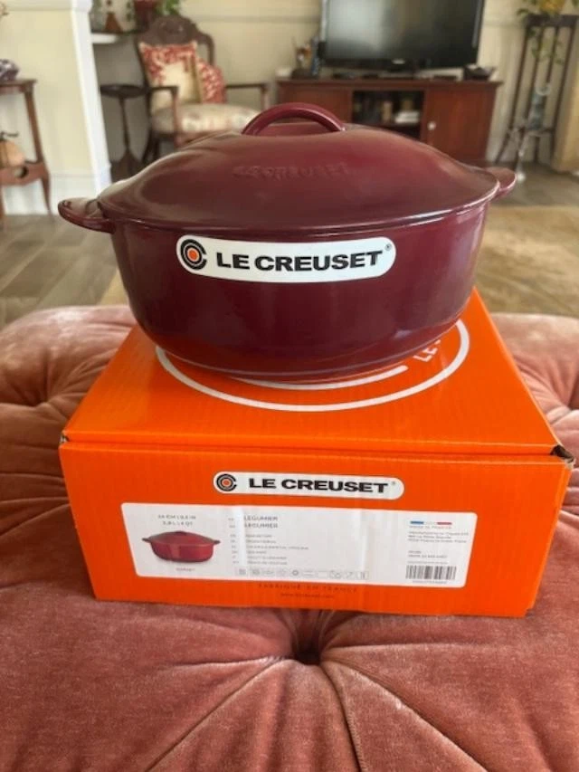 Le Creuset LEGUMIER Dutch Oven Cast Iron #24, 4 Qt, Rhode