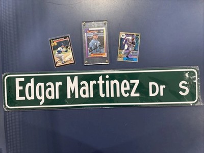Edgar Martinez Dr S Sign + 3 Cards (Topps  90 Autographed, Score  91, Topps  05)