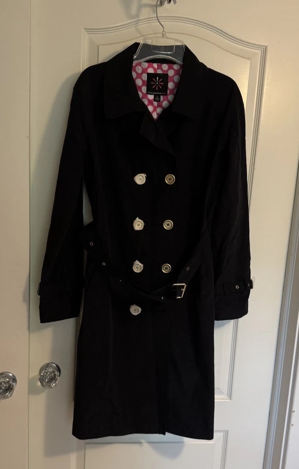 Nuevo ISAAC MIZRAHI PEQUEÑO NEGRO DOBLE BOTONADURA CINTURÓN TRENCH ROSA FORRADO A LUNARES Foto 2 de 4