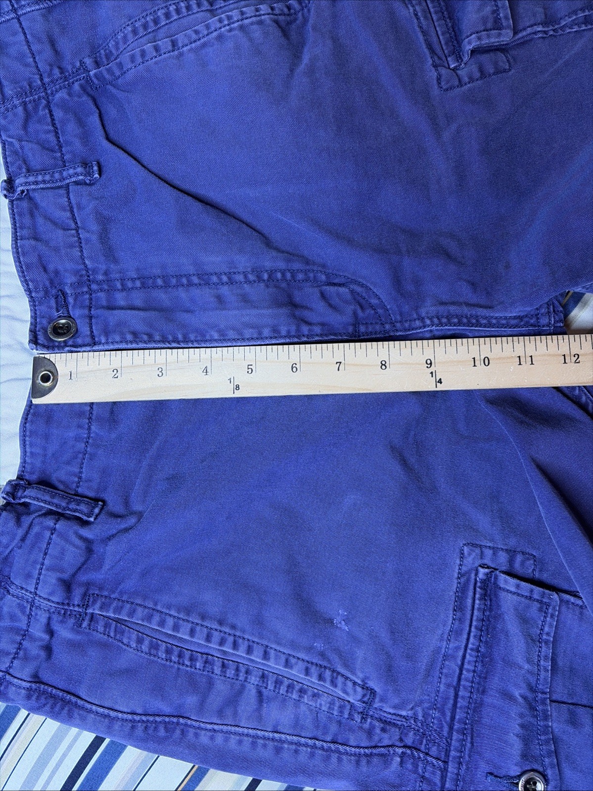 Levi's Men's Cargo Shorts Purple Heavy Cotton Size 32W Vintage Old School thumbnail 6