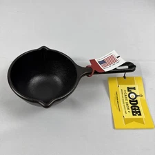 Lodge Cast Iron Melting Pot Soup Bowl Handle 2 Spouts USA Made NWT