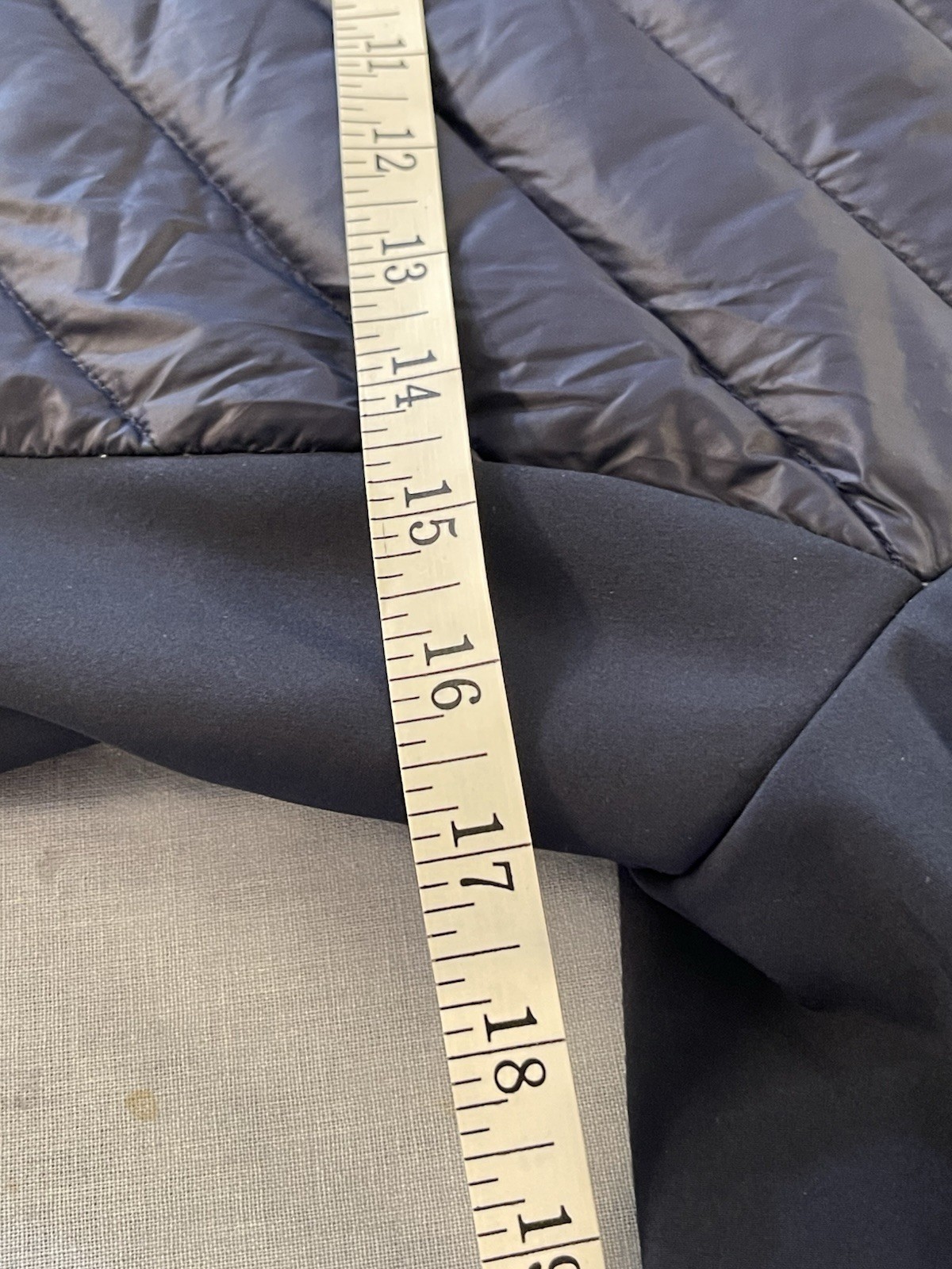 Hollister Ultimate Down Collection lightweight pu… - image 7