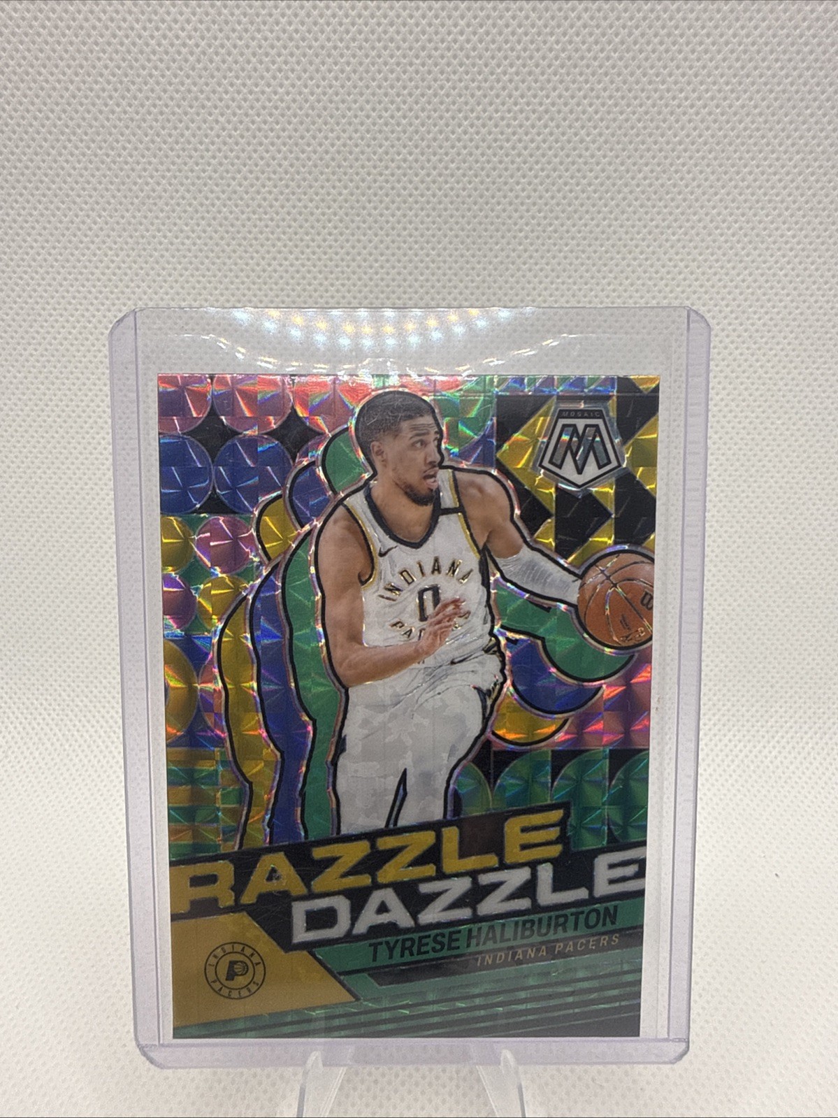 2023-24 Tyrese Haliburton Panini Mosaic #7 Razzle Dazzle SSP Pacers Case Hit