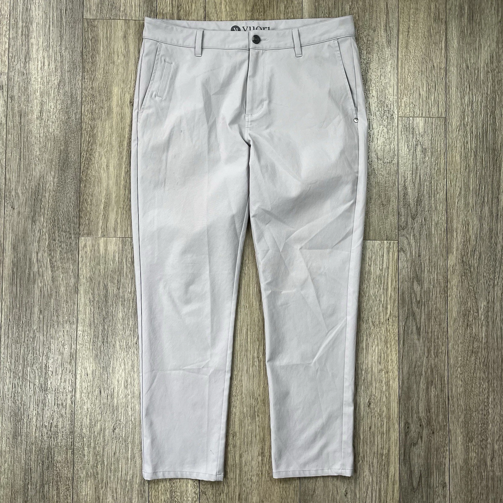 Vuori Pants Mens 34x27 Gray Cascade Tech Chino Performance Stretch Golf V427