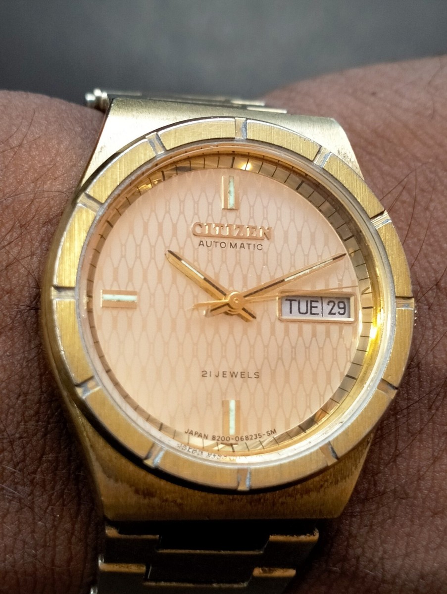 CITIZEN AUTOMATIC 21 JEWELS 8200-068235 JAPAN MEN'S FULL WORKING
