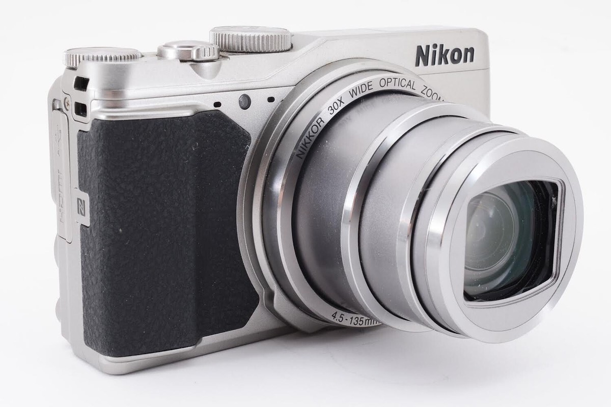 Nikon COOLPIX S9900 16MP Digital Camera W. 30x Zoom Lens