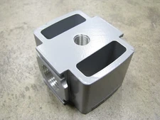 PARKER Manifold Block 3/4BSPP MFLD P33MA16024N